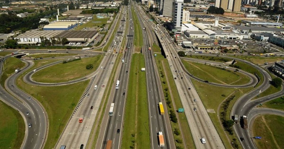 Mais de 638 mil veículos devem passar pela Rodovia Castello Branco no feriado de Corpus Christi