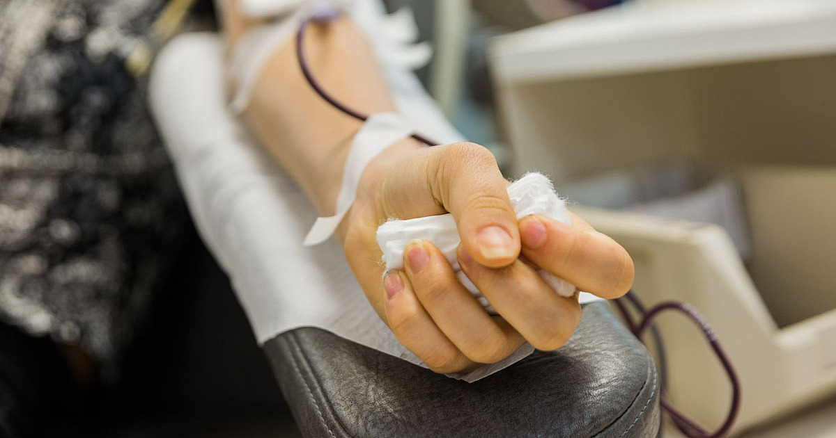 Banco de Sangue do HSPE convoca população para manter estoque de bolsas