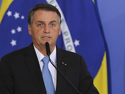 TSE inicia julgamento que pode levar à inelegibilidade de Bolsonaro