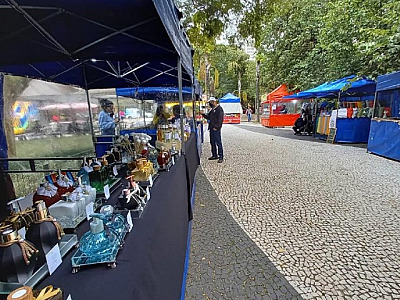 Expositora tem tenda furtada na Feira de Artes de Alphaville