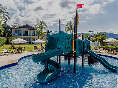 Celebre o Natal em um hotel pé na areia e com programação especial para famílias