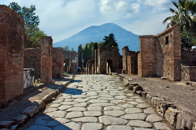 Itália lança tour virtual para se aventurar por Pompeia