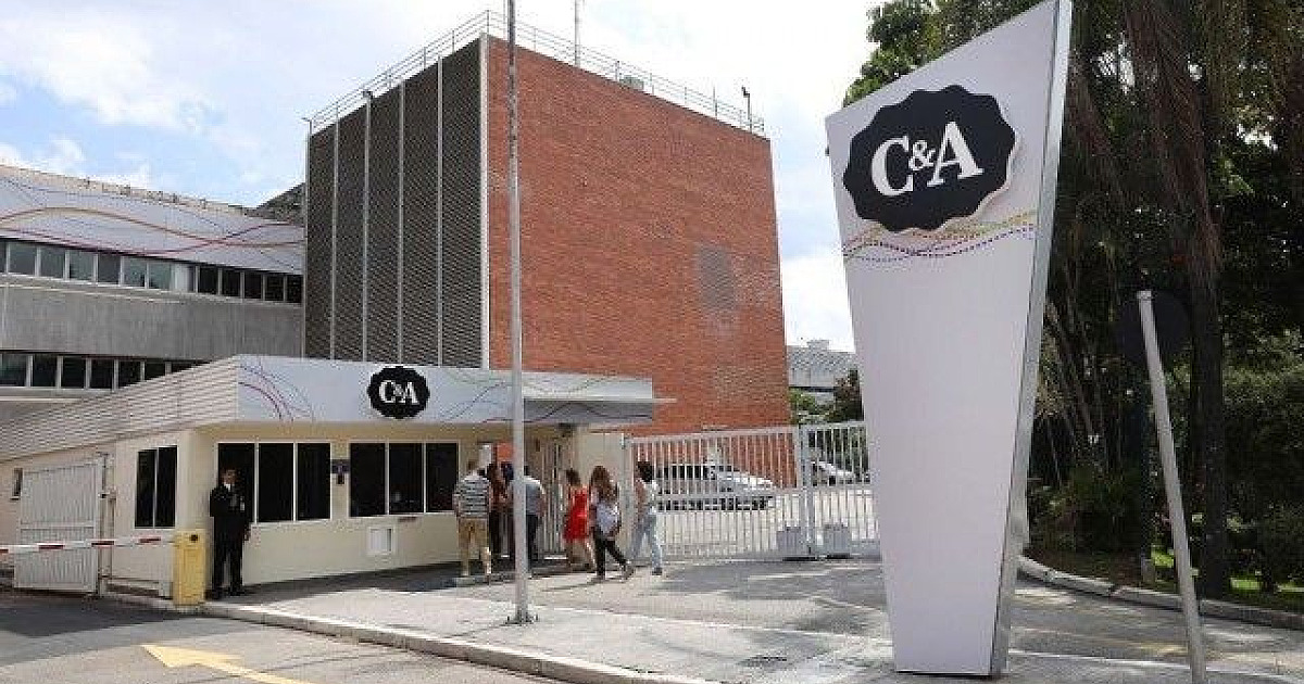 C&A abre novas vagas para seu escritório em Alphaville