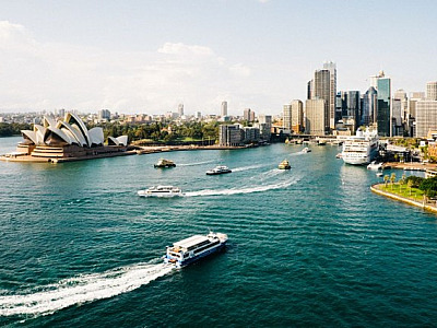 Austrália reabre fronteiras para turistas vacinados