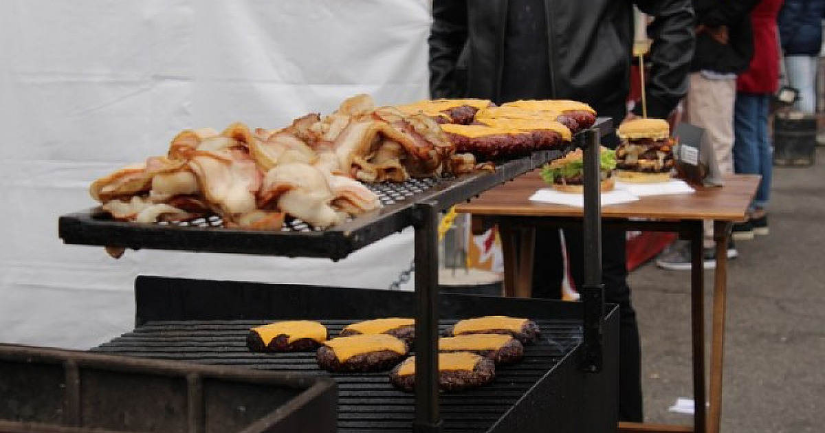 Para celebrar o Carnaval, Parque Dom José recebe o "Carna Bacon"