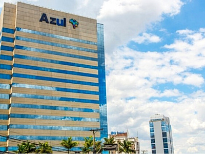 Azul abre mais de 20 vagas de emprego em diferentes áreas