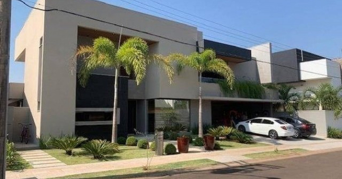 Santander leiloa mais de 220 imóveis residenciais com lances a partir de R$ 33 mil