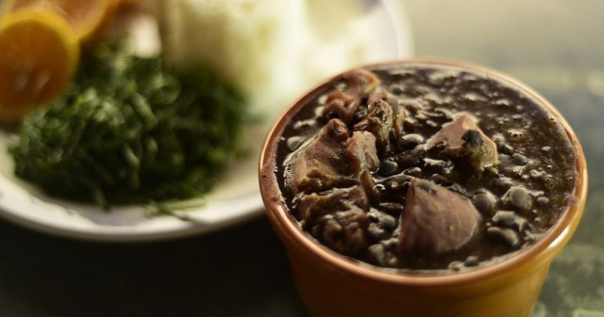 Rainha da Paz promove feijoada solidária no dia 20