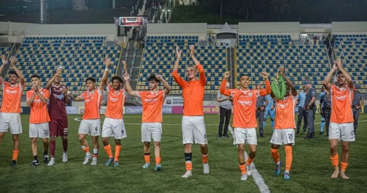 Ska Brasil perde para Internacional e é eliminado da Copinha