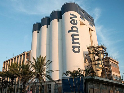 Ambev abre vagas para Programa de Trainee e Estágio