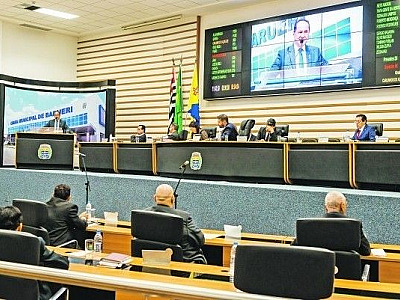Câmaras entram em recesso; Barueri votou 74 projetos
