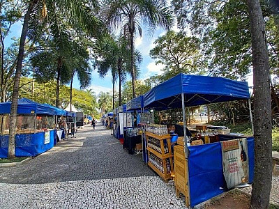 Alphaville recebe feira de artes até sábado (31)