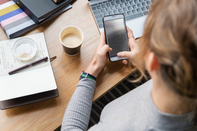 80% das empresas usam WhatsApp com clientes