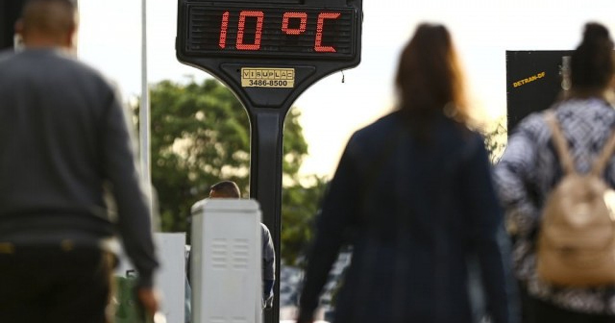 Defesa Civil de Barueri emite alerta para frio intenso nesta segunda-feira (5)