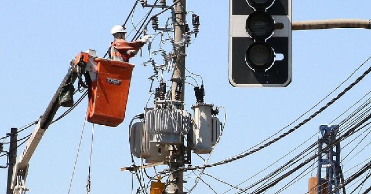 Enel pede desculpas e diz que restabeleceu fornecimento de energia para todos os clientes