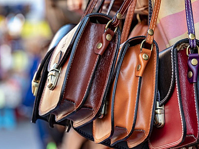 Apae Barueri realiza bazar especial em comemoração do Dia da Mulher
