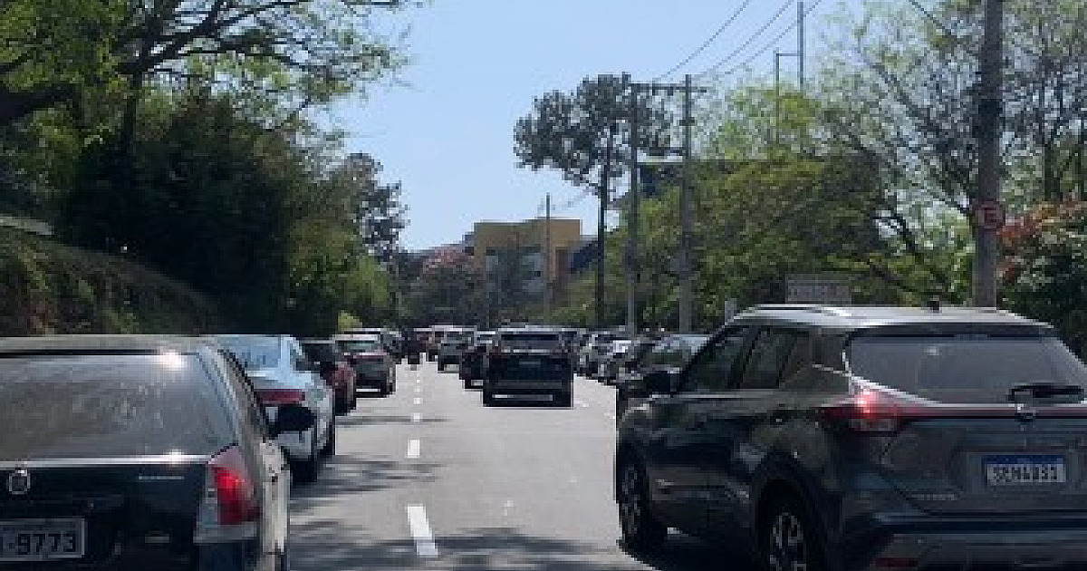 Eleição 2024: motoristas enfrentam trânsito lento em algumas vias do bairro