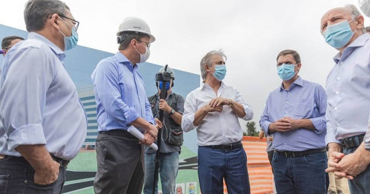 Furlan visita obras do futuro Hospital Regional e pede antecipação da entrega a Doria
