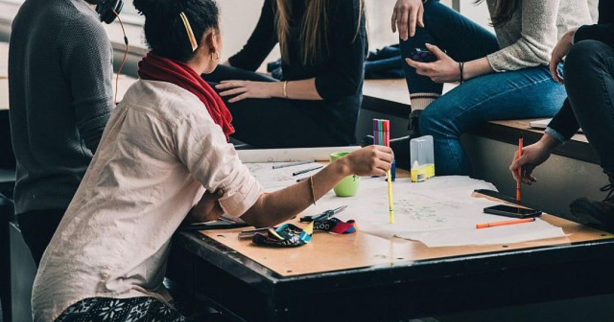Santander abre Programa de Trainee 2026 com salários de até R$9,2 mil