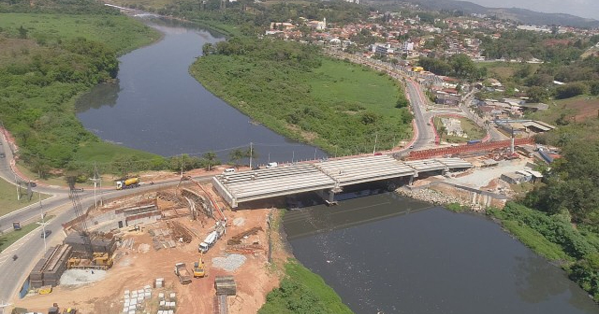 Obra da ponte sobre o Rio Tietê deve terminar até o começo 
de novembro