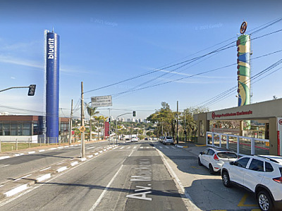 Prefeitura afirma que estuda solução para trânsito na Av. Mackenzie