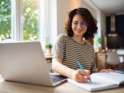 CIEE oferece mais de 40 cursos gratuitos de férias