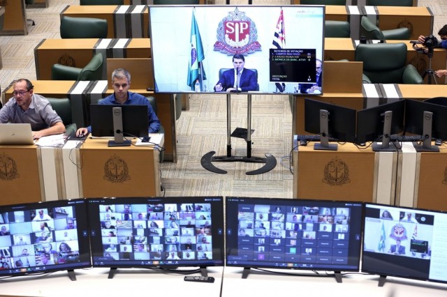 Deputados da Alesp cortam 30% do salário e vão doar R$ 320 mi para combater Covid-19