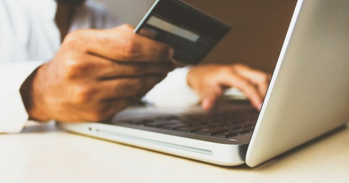 Imposto sobre compras importadas online deve sair até fim do ano