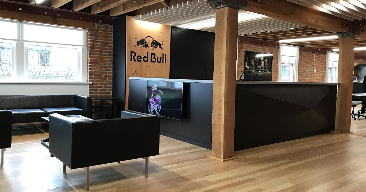 Red Bull, Coca-Cola e outras empresas abrem vagas de estágio