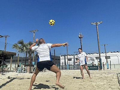 Prainha Tamboré promove workshop sobre futevôlei com atleta Jotaparaná