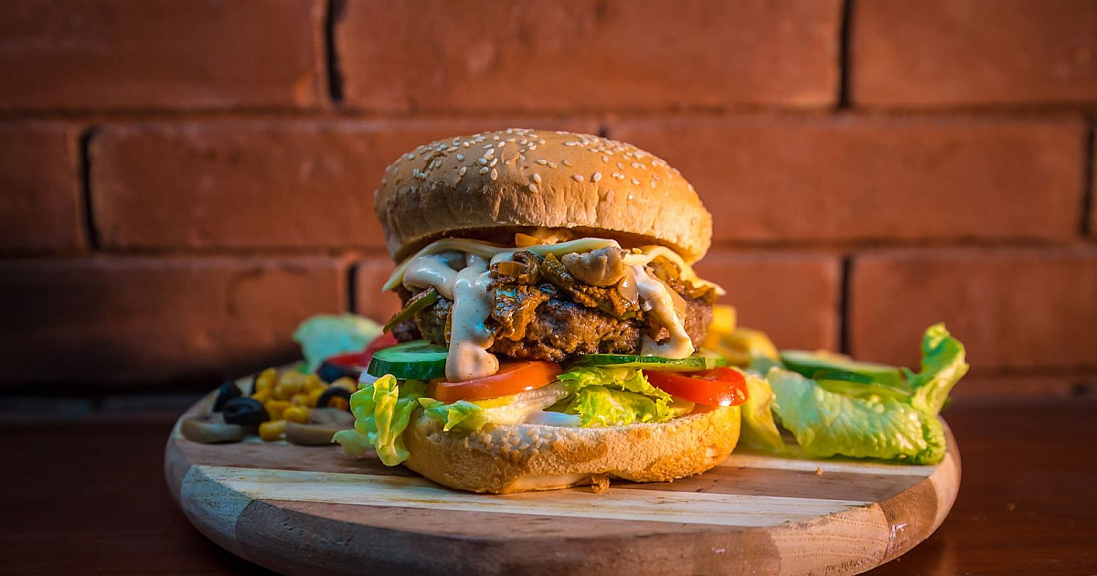 Conheça as melhores cidades do Brasil para comer hambúrguer