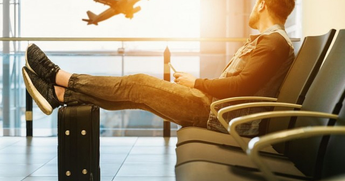5 dicas para comprar passagens e viajar gastando pouco