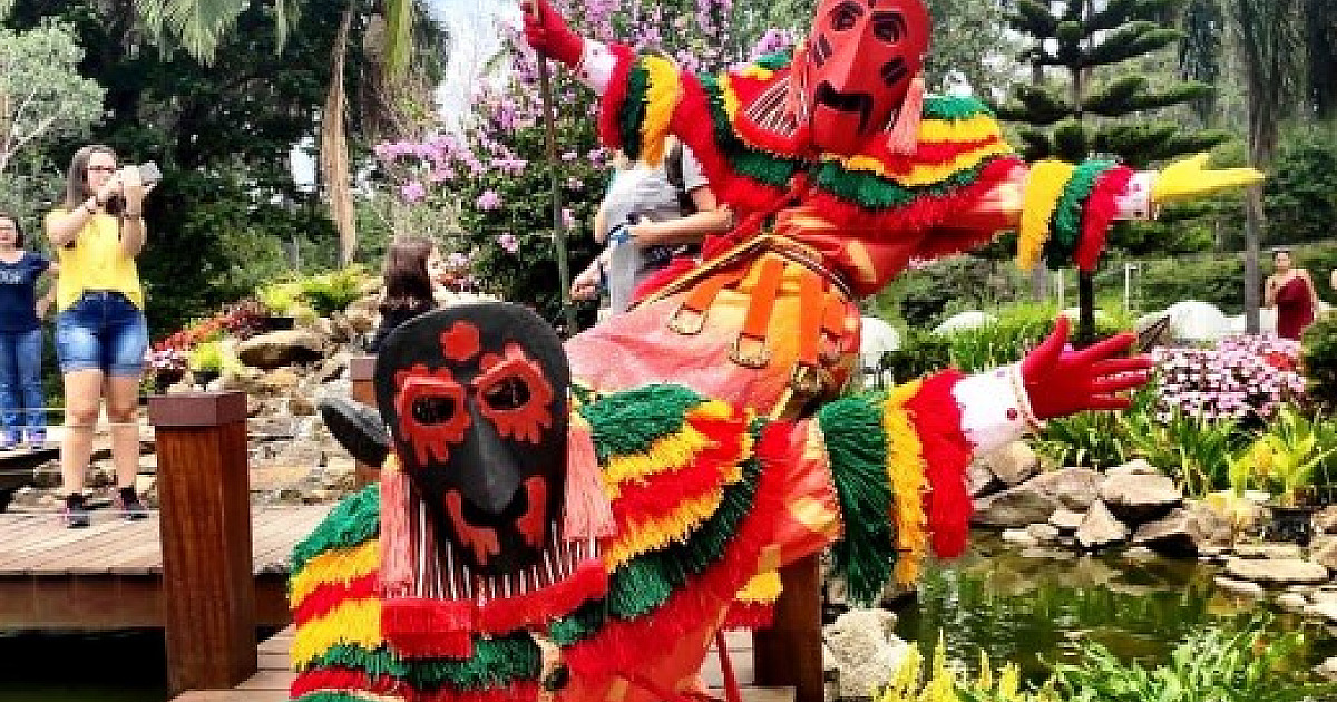 Vila Don Patto promove carnaval português no Parreiral