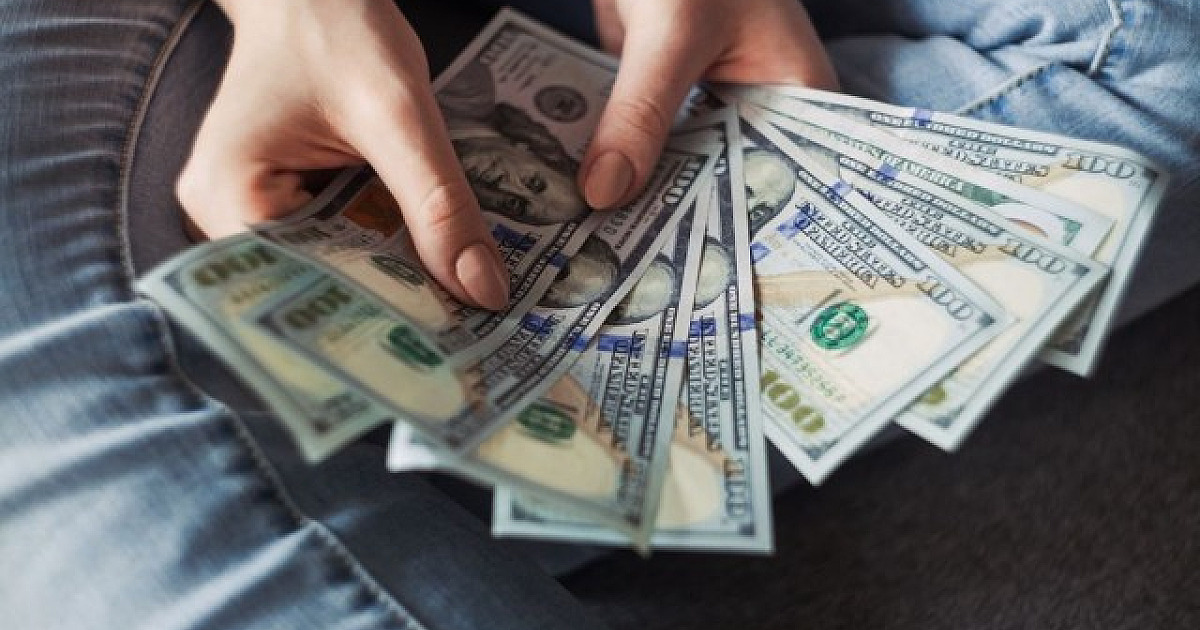 Nova lei permite compra e venda de moeda estrangeira entre pessoas físicas