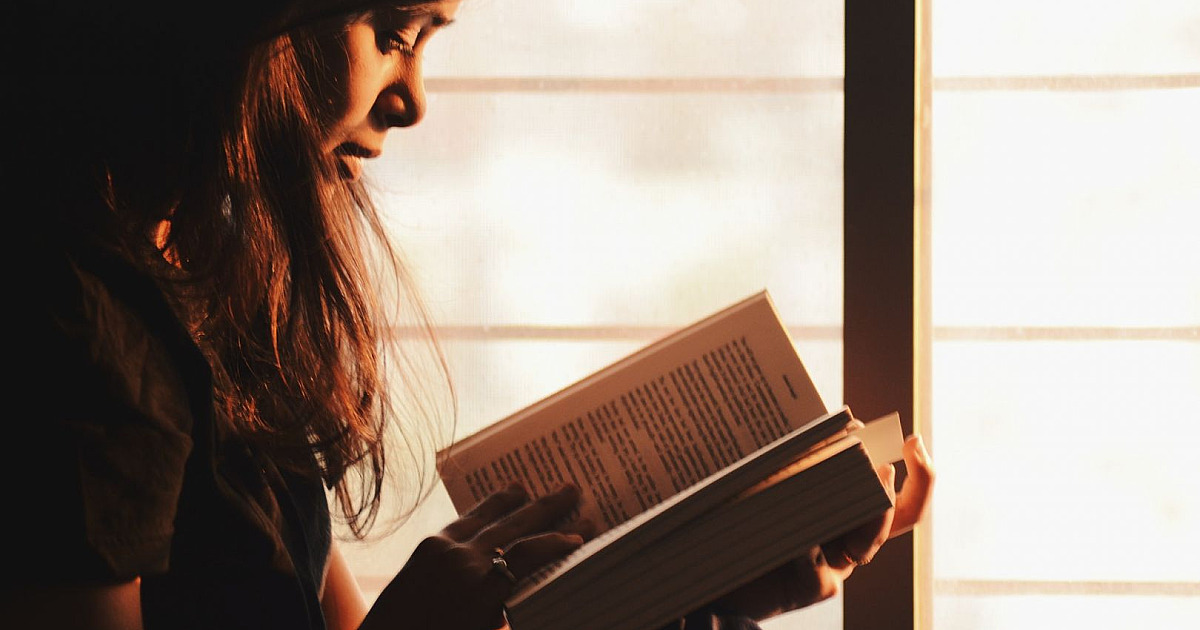 Celebre o Dia Mundial do Livro com grandes nomes da literatura