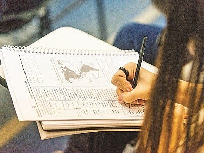 Preparação antecipada pode garantir bom resultado no Enem, diz professor
