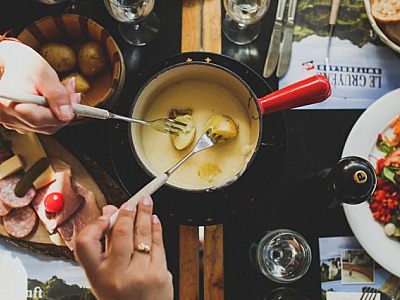 4 opções de fondue para se deliciar no frio
