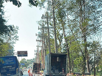 Forte ventania ocasionou falta de energia em alguns residenciais do bairro