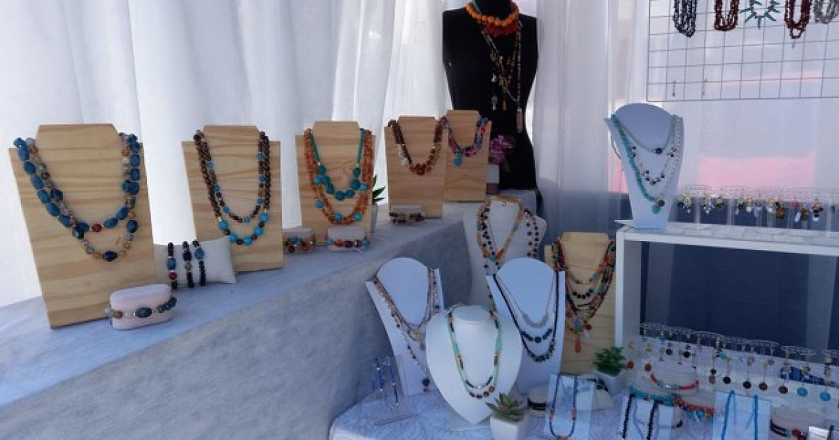 Aldeia da Serra recebe Feira de Artes, Decoração e Artesanato