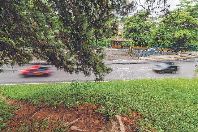 Levantamento aponta 23 obras atrasadas e paralisadas na região