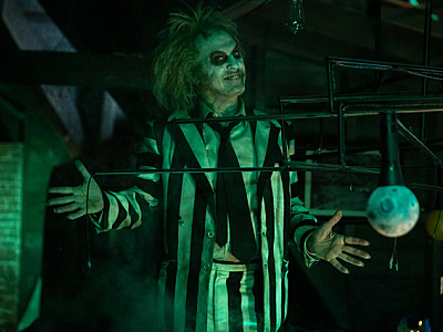 Dirigido por Tim Burton, “Os Fantasmas Ainda se Divertem” estreia nos cinemas