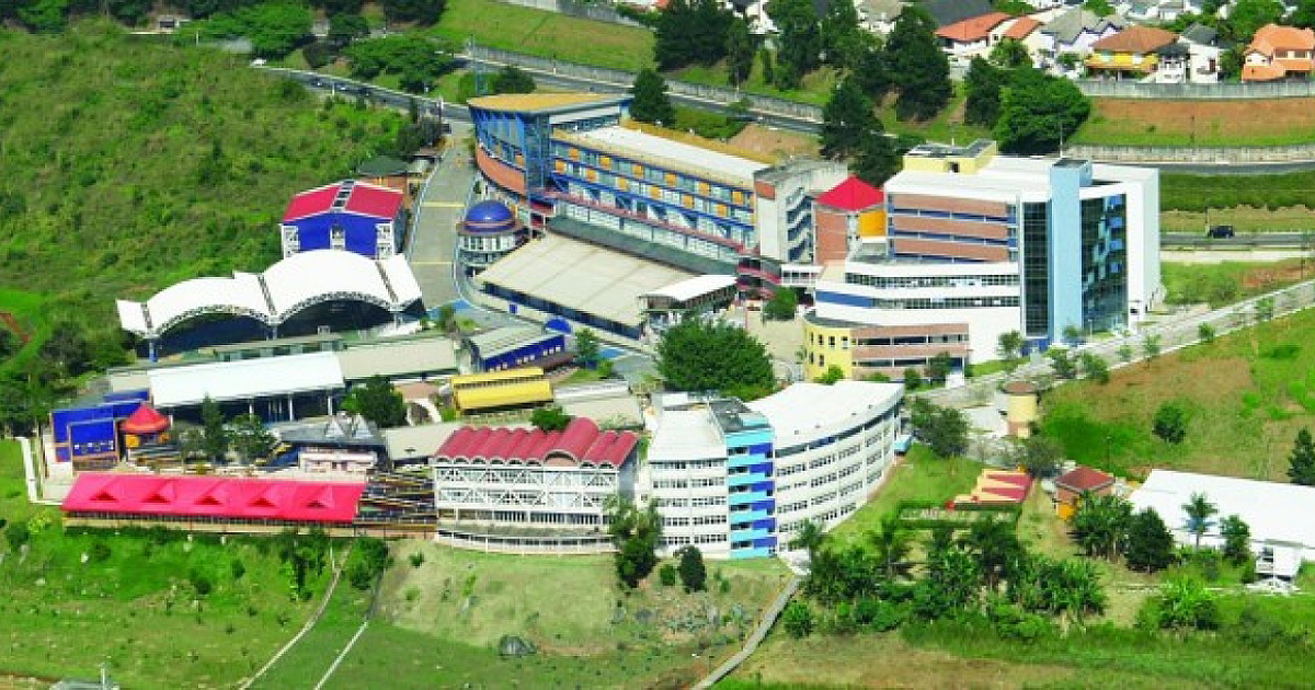UNIP Alphaville realiza vestibular para cursos presenciais com bolsas de estudos