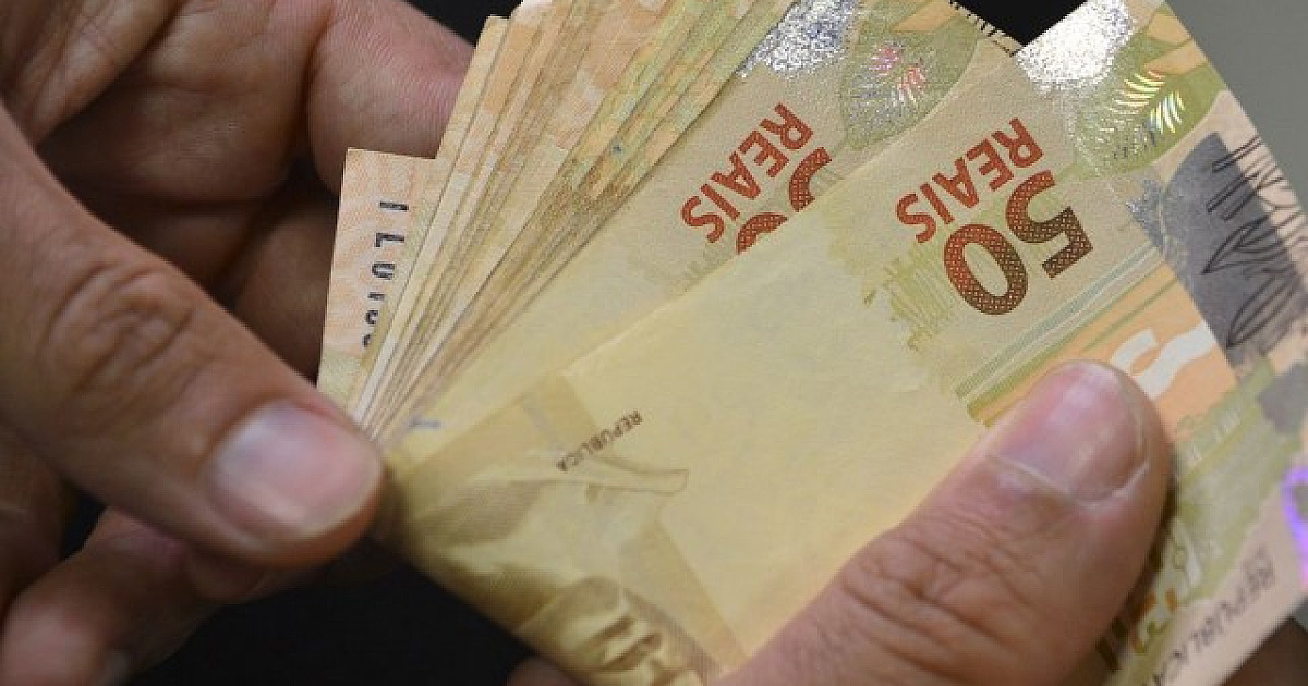 Pagamento do lote residual de restituição do Imposto de Renda acontece nesta terça-feira (31)