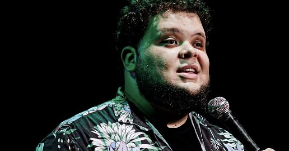 Alpha Square Mall terá show de stand-up comedy gratuito neste sábado (26)