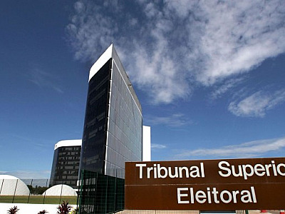 TSE aprova novo calendário eleitoral