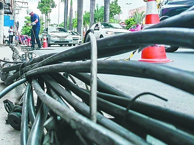 Barueri investe em rede de fibra ótica