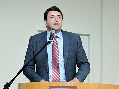 Elvis recebeu 10 mil votos a menos do que em eleições para prefeitura