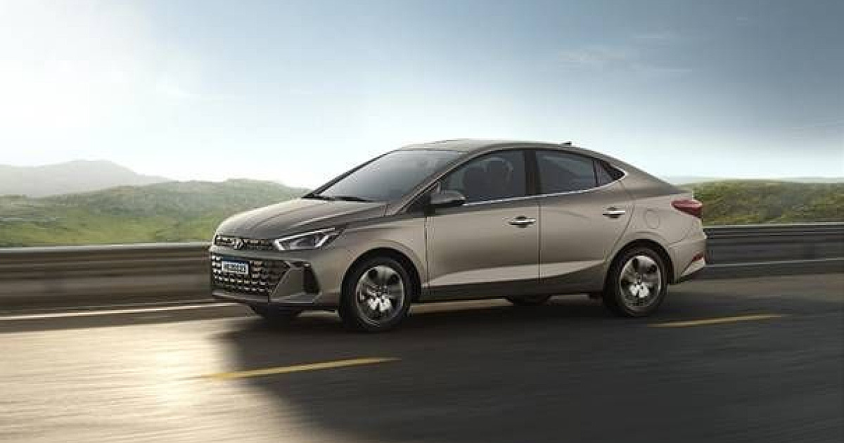 Novo Hyundai HB20 sedã chega às lojas neste mês