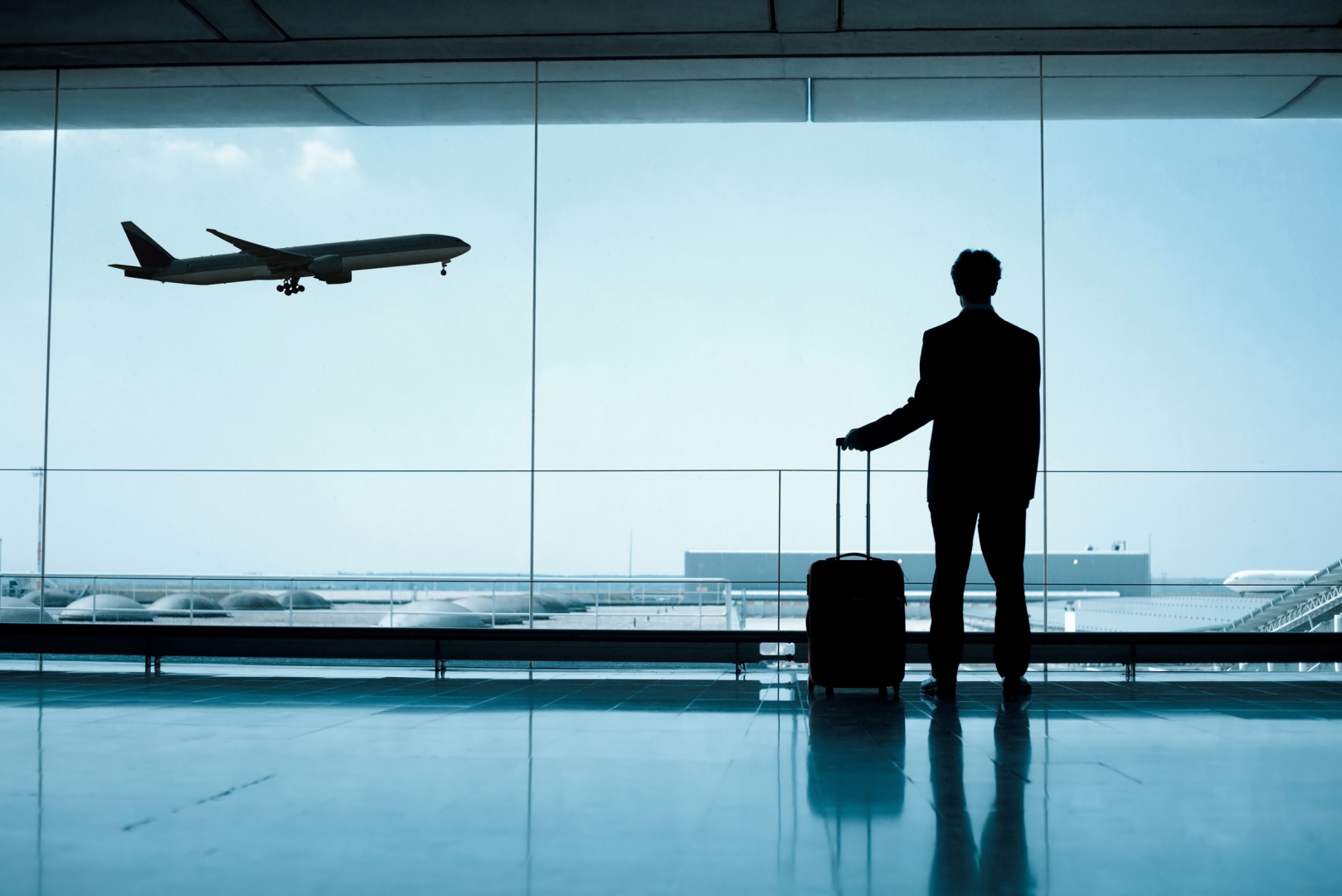 Airbnb lança novas ferramentas para viagens a trabalho