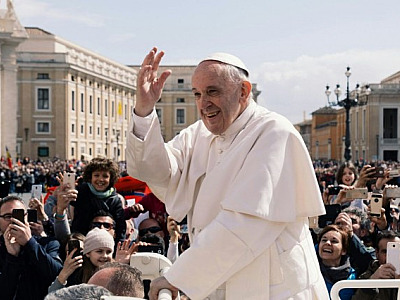 Funeral do papa Francisco será realizado sábado (26), anuncia Vaticano